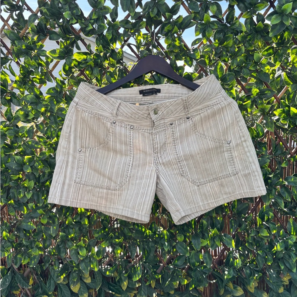 BCBGMaxAzria Tan stripe, Lightweight Shorts-Size 6